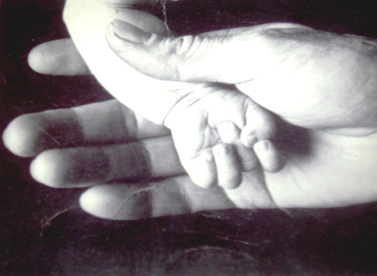 fotomanobebe.jpg